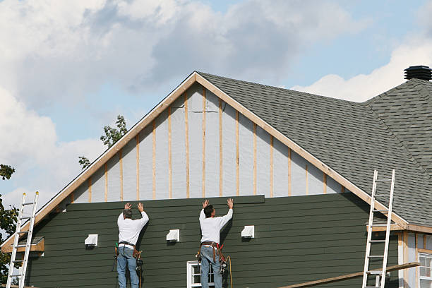 Professional Siding Replacement technician working in Somerville, OH